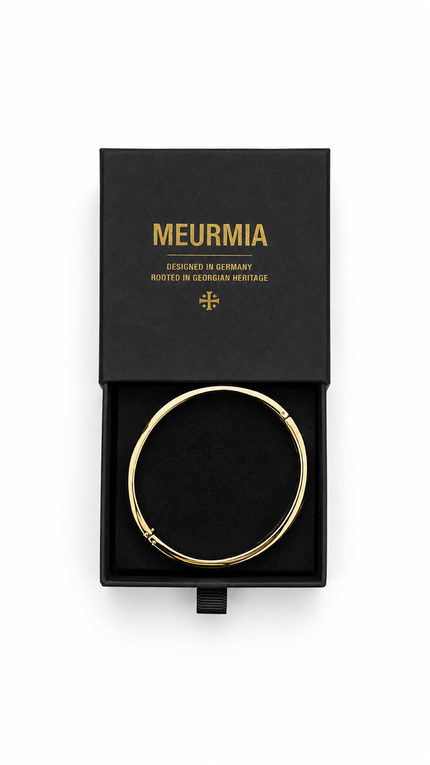 “Walk By Faith” bracelet (gold)