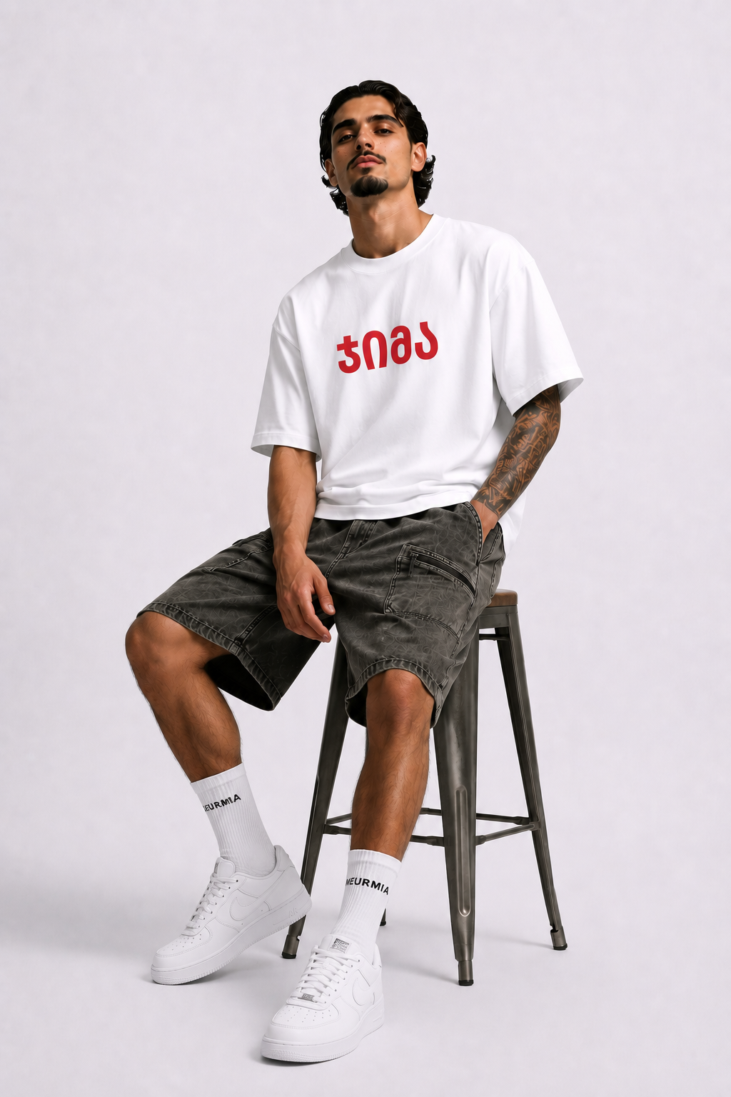 WHITE "JIMA" T-SHIRT