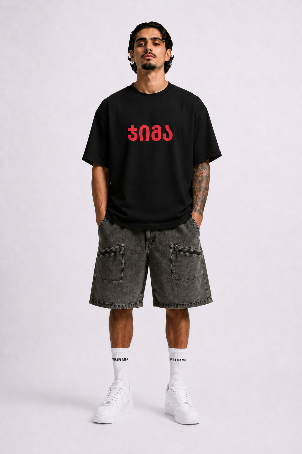 BLACK "JIMA" T-SHIRT